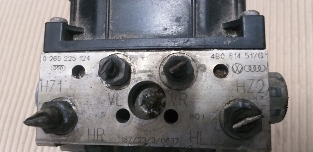 Pompa ABS VW Passat B5 FL -517G