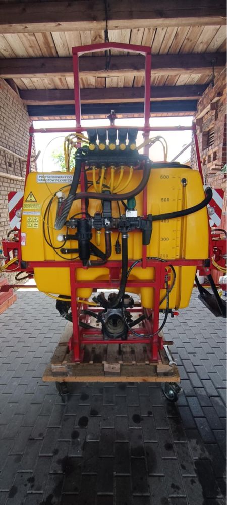 Opryskiwacz TadLen 600l