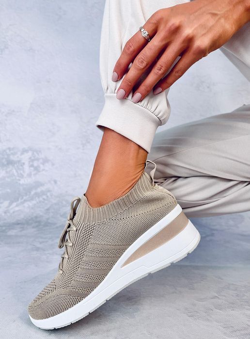 Buty Sportowe Na Koturnie Leakes Khaki