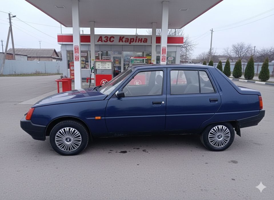 Продам славуту 2010 года выпуска инжектор на полном исправном ходу