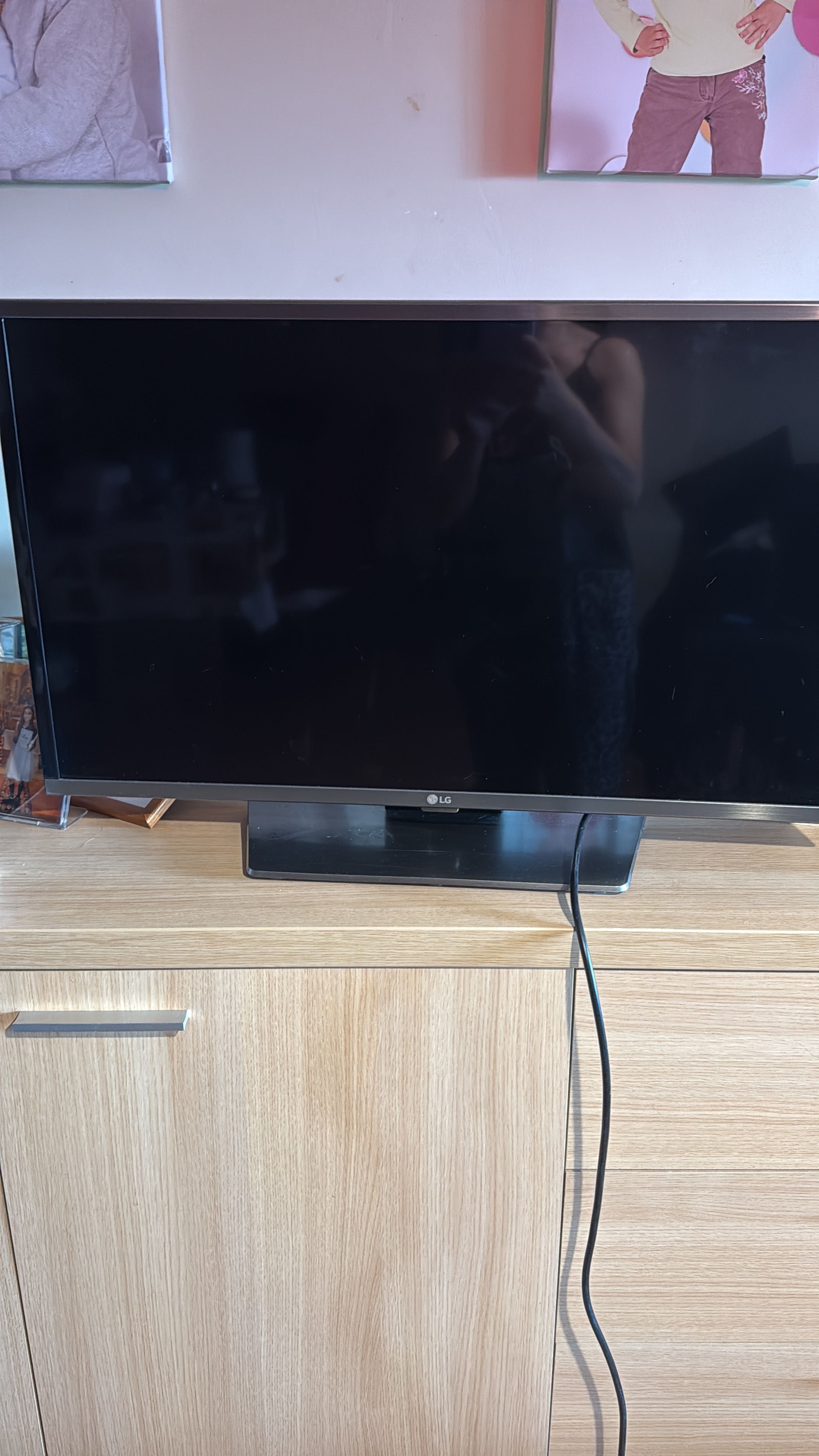 Tv em muito bom estado de 80cm