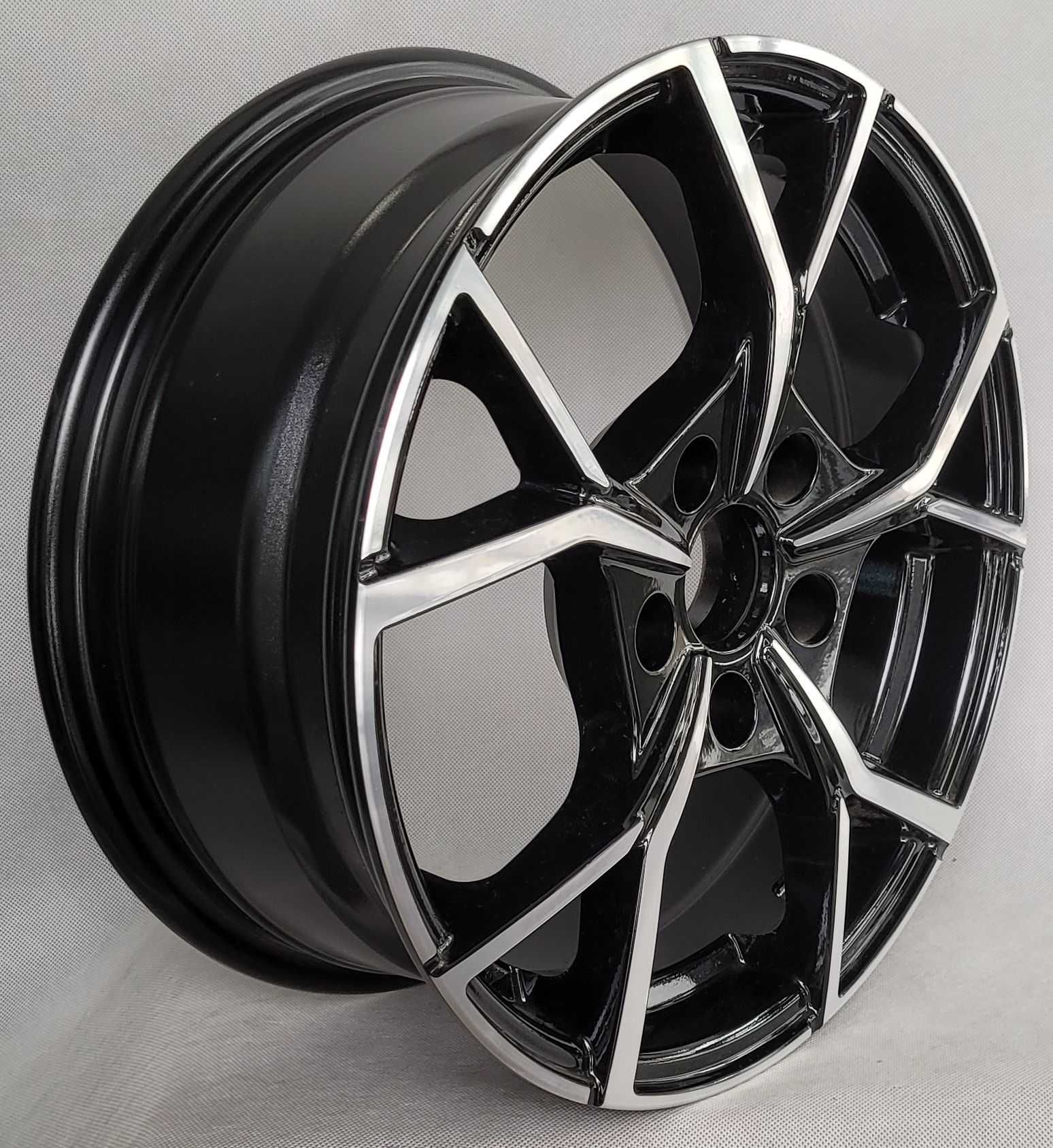Felgi 16 Kia Ceed Toyota Auris Hyundai i30 Megane 3 Vitara SX4 ASX