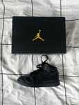 air jordan 1 mid (GS) black