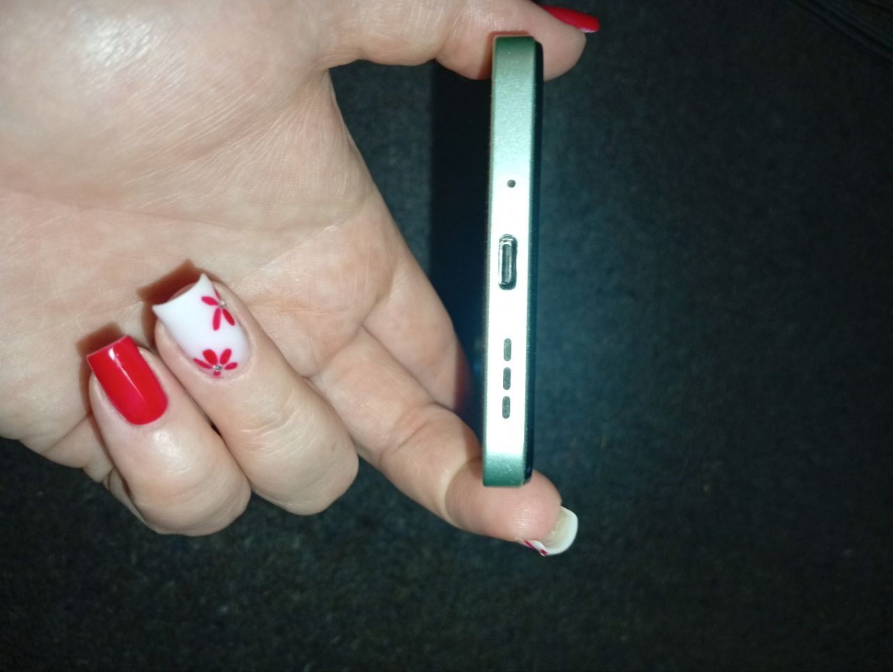 Продам Redmi 13C