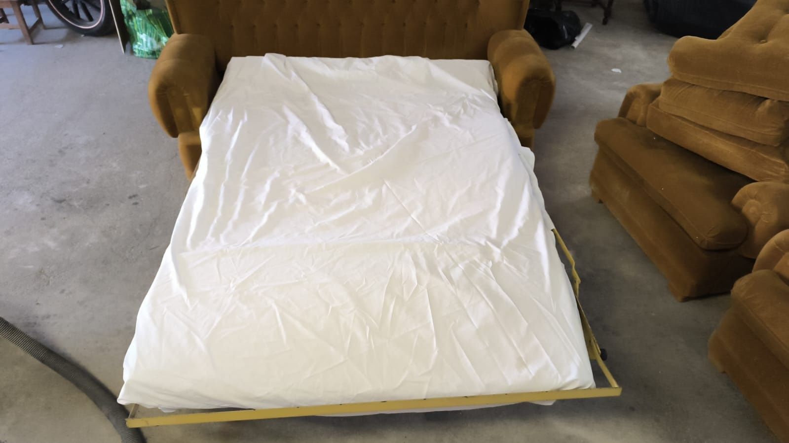 Sofá Cama Antigo