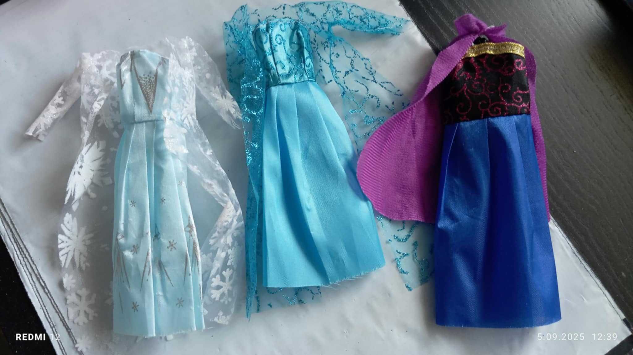 Lalki Frozen Kraina lodu Elsa i Anna + ubranka