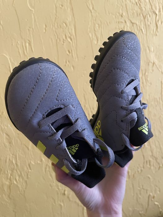 Копки дитячі футбольні Adidas