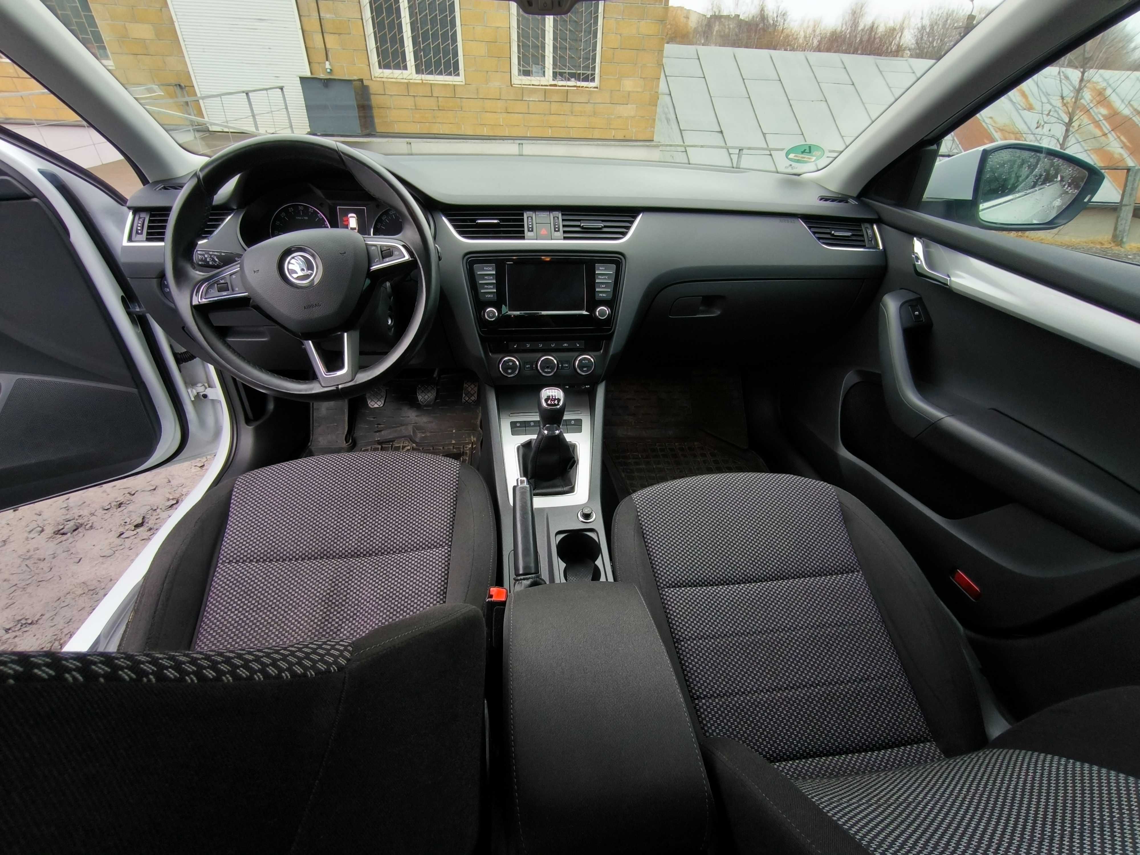 Skoda Octavia A7 1.6 TDI • 2016 • Повний привід • Луцьк