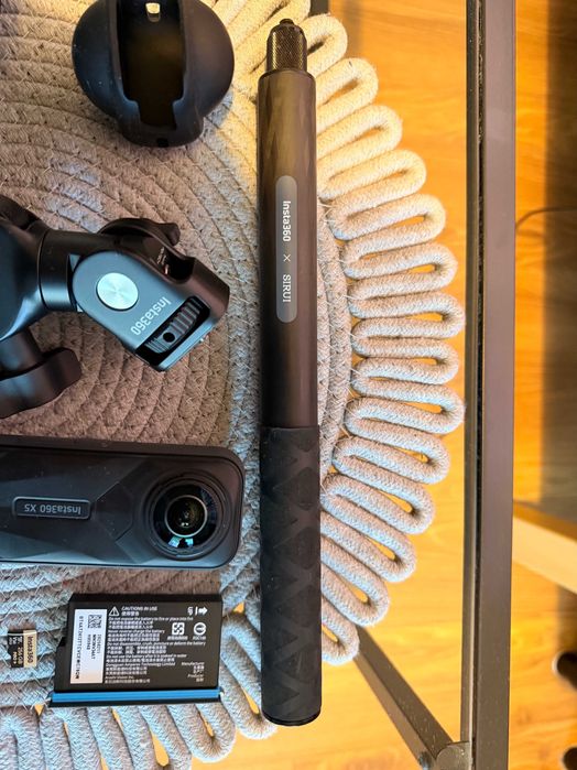 Insta 360 X5 + akcesoria - 256GB | Invisible Selfie Stick | Clamp