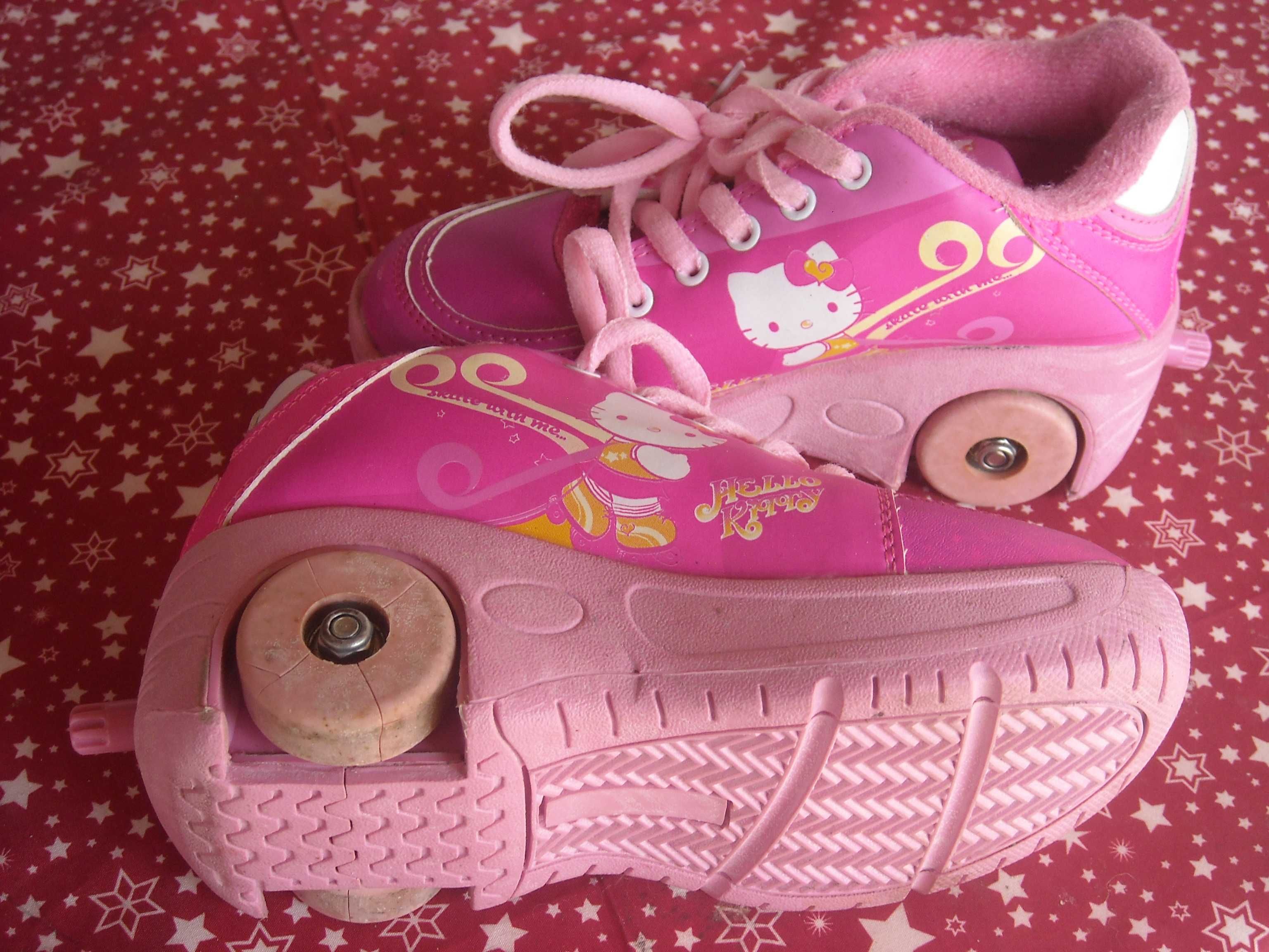 Tenis sapatilhas com rodas Hello Kitty