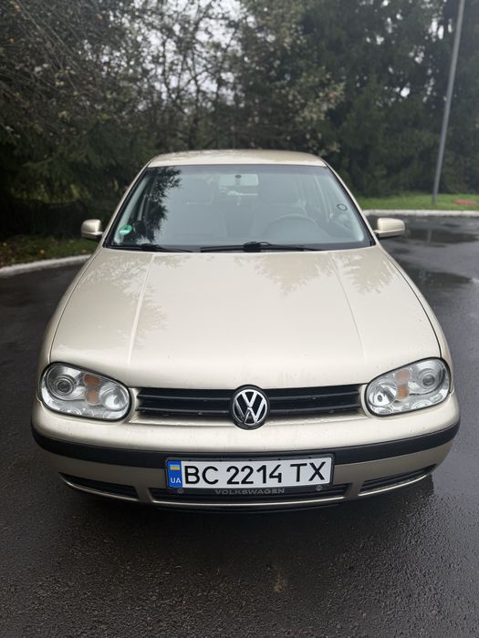 Volkswagen Golf 4