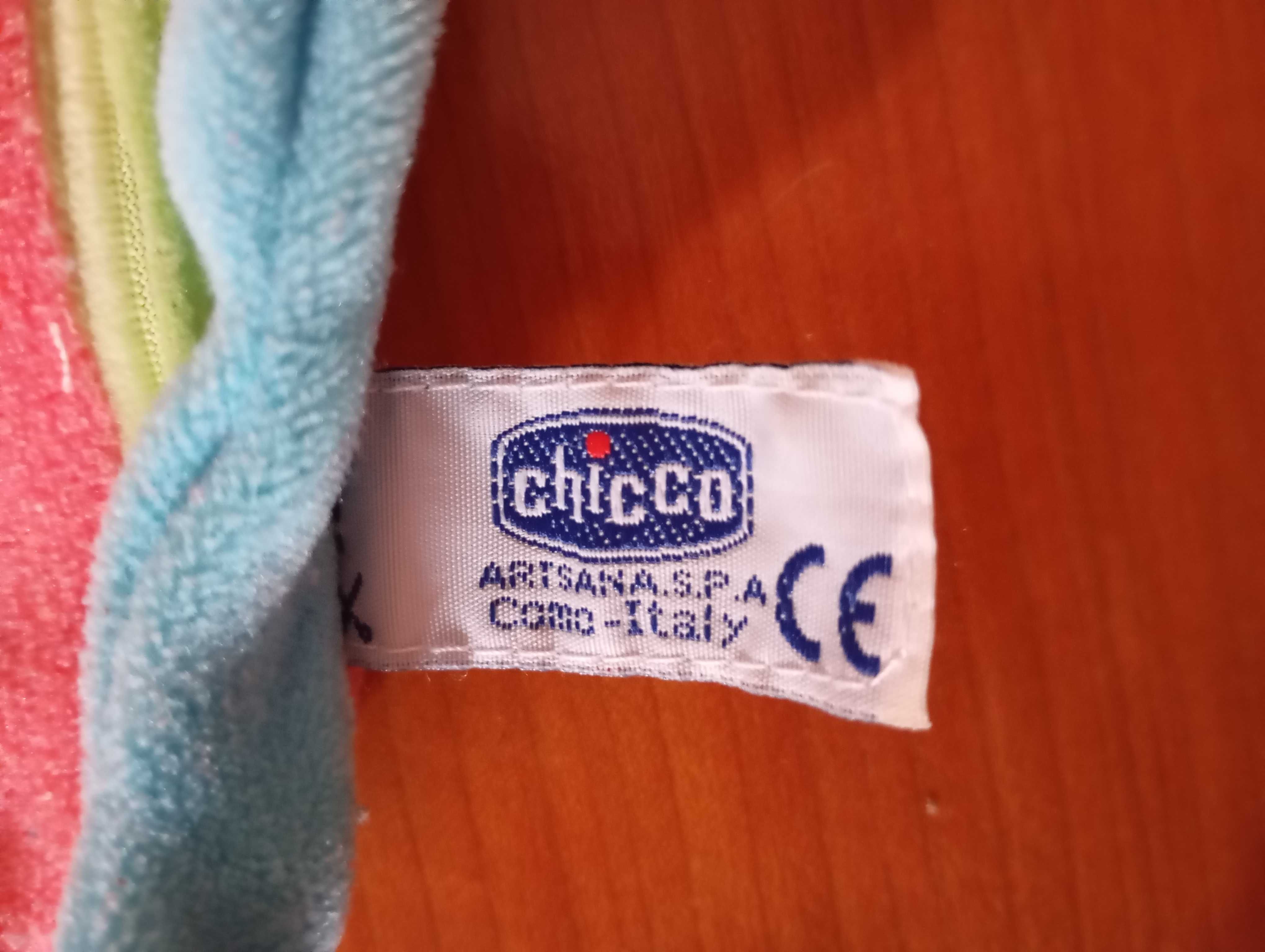 4 brinquedos para bebé
