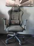 Fotel gamingowy MAVERIC PLUS