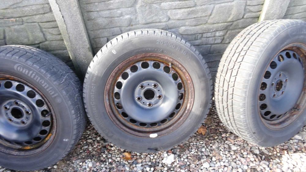 Opony Volkswagen Sharan zimowe + stalówki R16 (8)