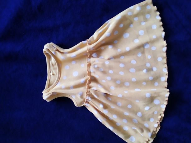 Spódnica z falbankami C&A sukienka w groszki spodenki rozmiar 80-86