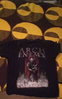 T-shirt Arch Enemy usada