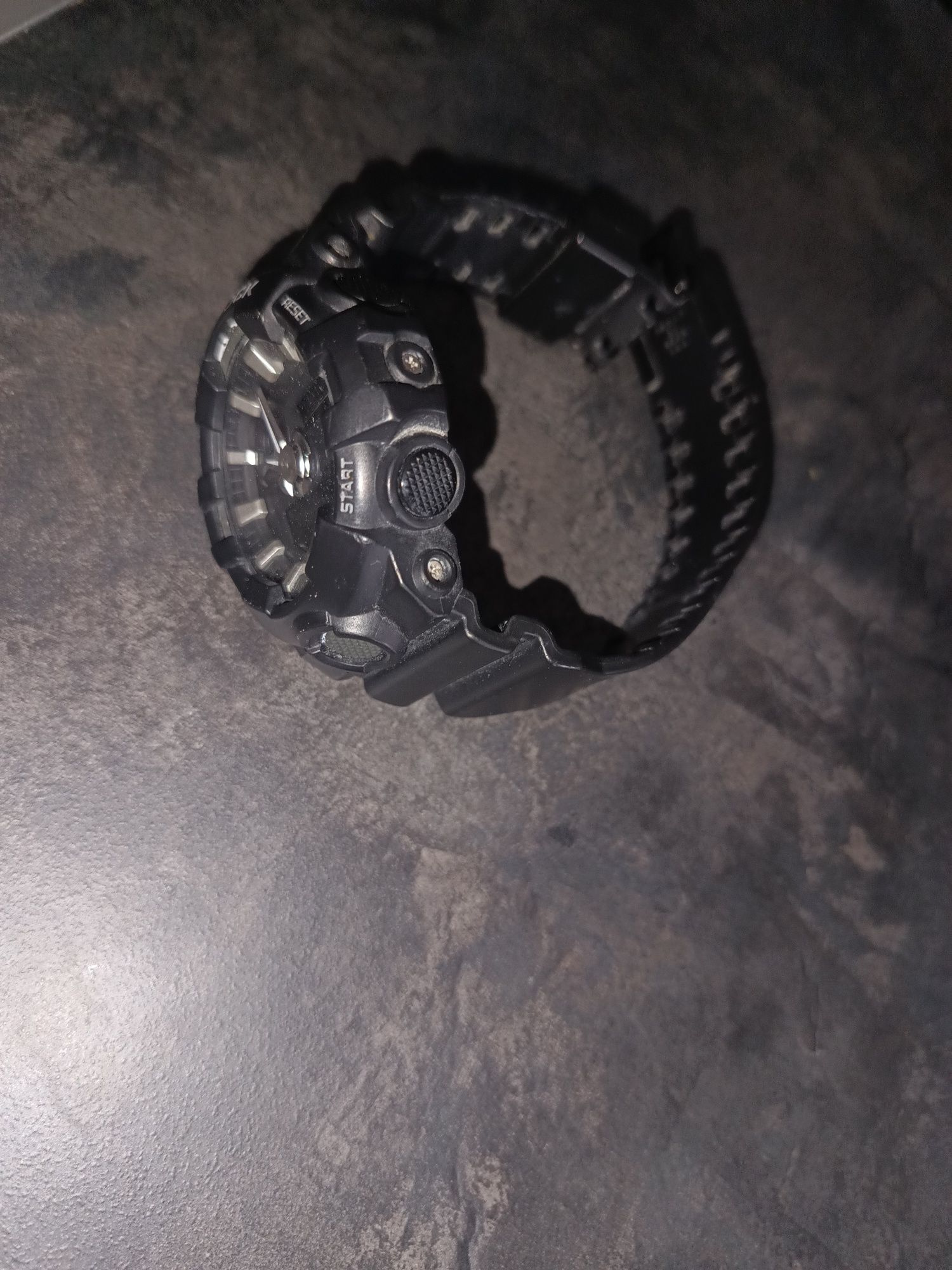 Zegarek Casio Gshock ga700