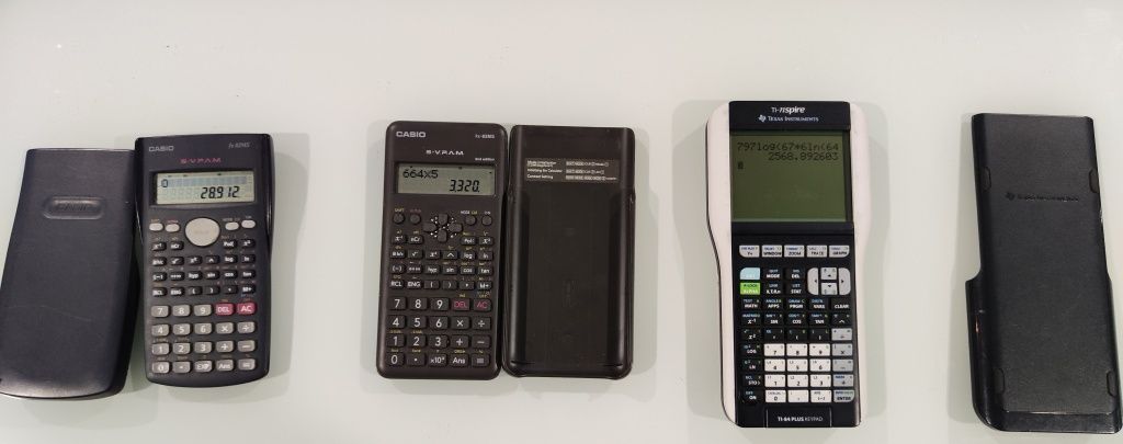 Calculadora TI nspire Texas Pro Silver Edition e cientificas