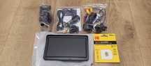 7 calowy odtwarzacz MP5 z Android Auto/ Car Play plus karta SD 64 GB.