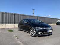 Продам Honda Civic 5D