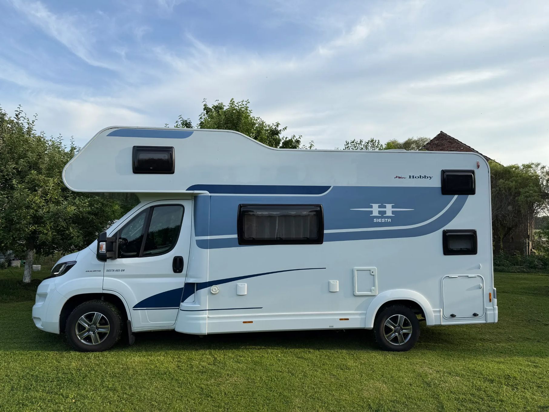 Hobby Kamper,camper I właściciel garażowany 6-osób  I właściciel,salon Polska serwis,rtv ,2x klima ,kamera,bezwypadkowy