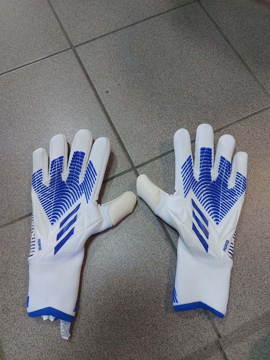 Воротарські рукавички Adidas Predator EDGE GL PRO
роз 10