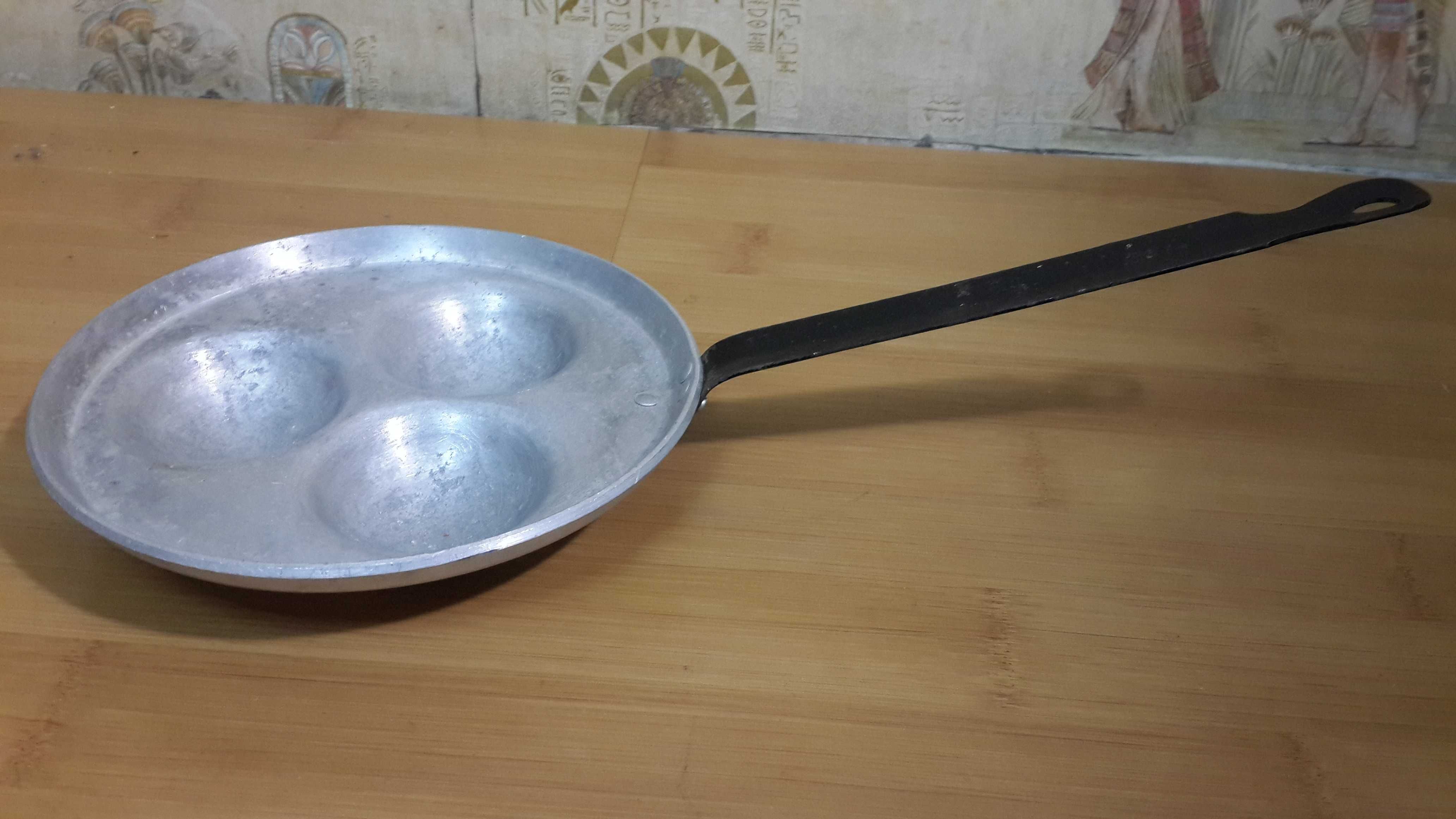Новые сковородки СССР чудо - печь, гриль с прессом
Мателиалы разные