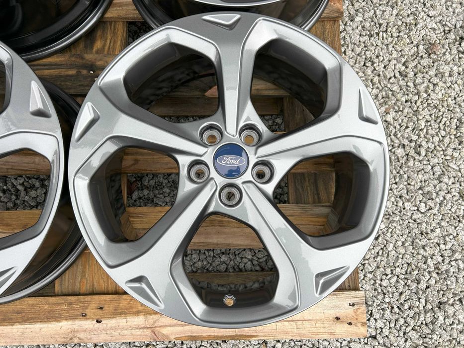Oryginalne felgi aluminiowe 18 5x108 Ford C-Max Focus Mondeo Kuga Tour
