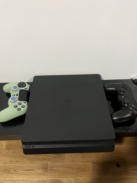 Ps4 1 TB Como novo