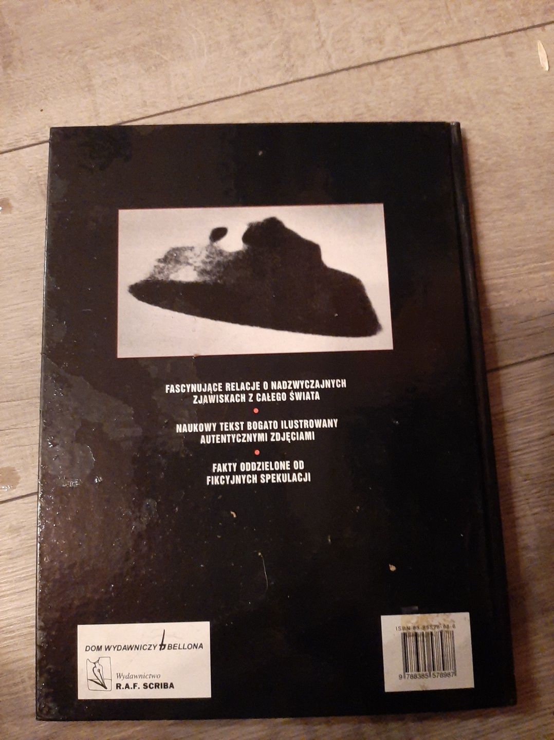 Wielka Tajemnica UFOs - Kosmici i Latające Obiekty