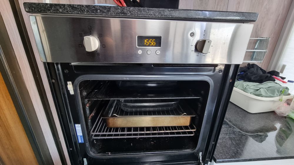 Forno de encastre Ariston