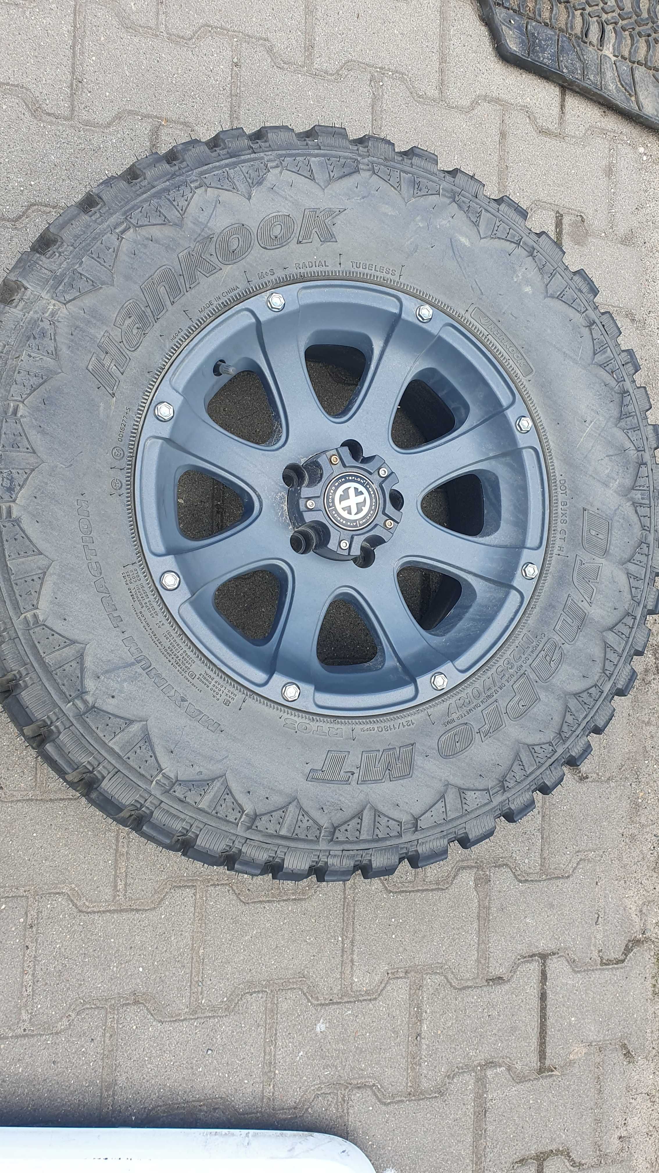 Opona Hankook Dynapro MT 285/70R17