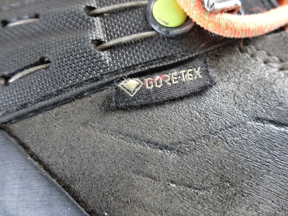 Buty SALEWA MS MTN TRAINER Mid GTX roz 39 Gore-Tex Vibram Skóra