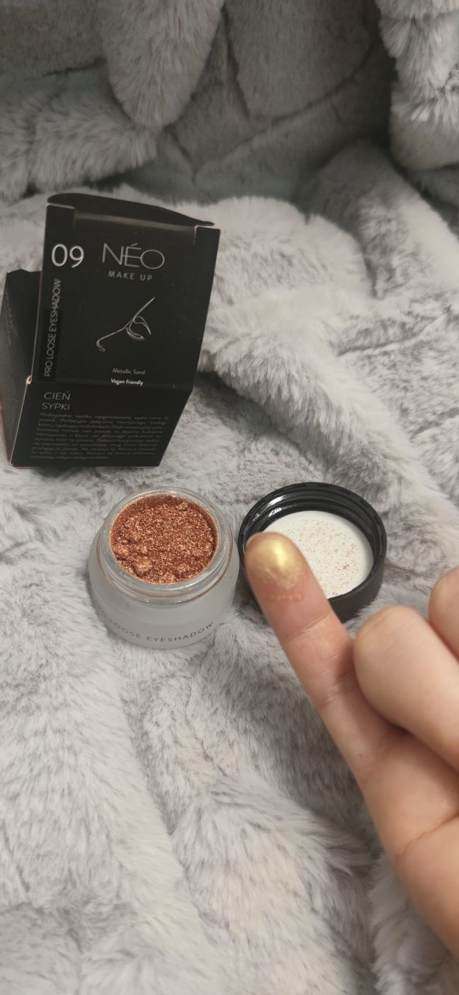 Cień sypki NEO makeup metaliczny złoty 09