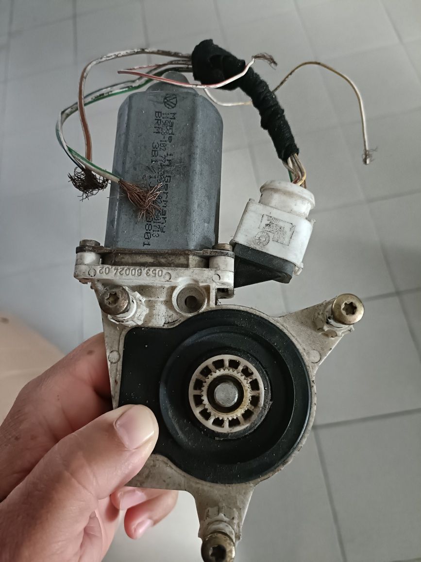 Motor vidro Passat de 97