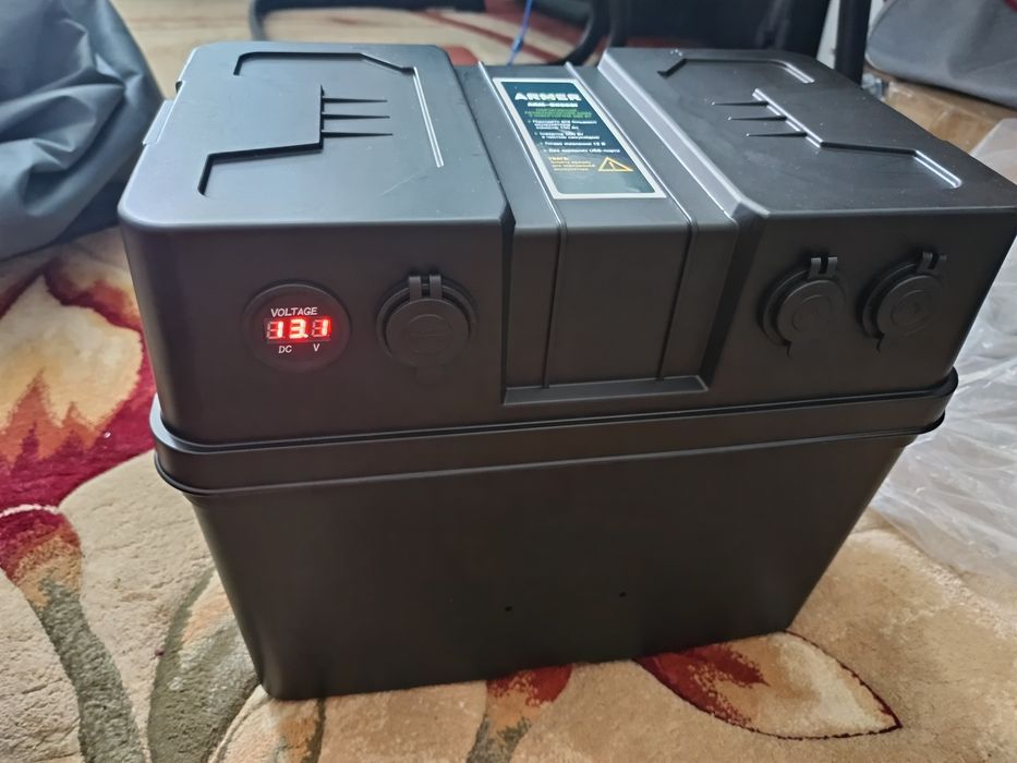 Портативний Акумуляторний бокс з інвертором 12-220В без акб