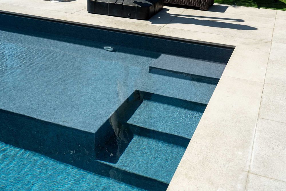 Piscina nova com Tela Armado lisa ou 3D — Qualidade e Garantia!