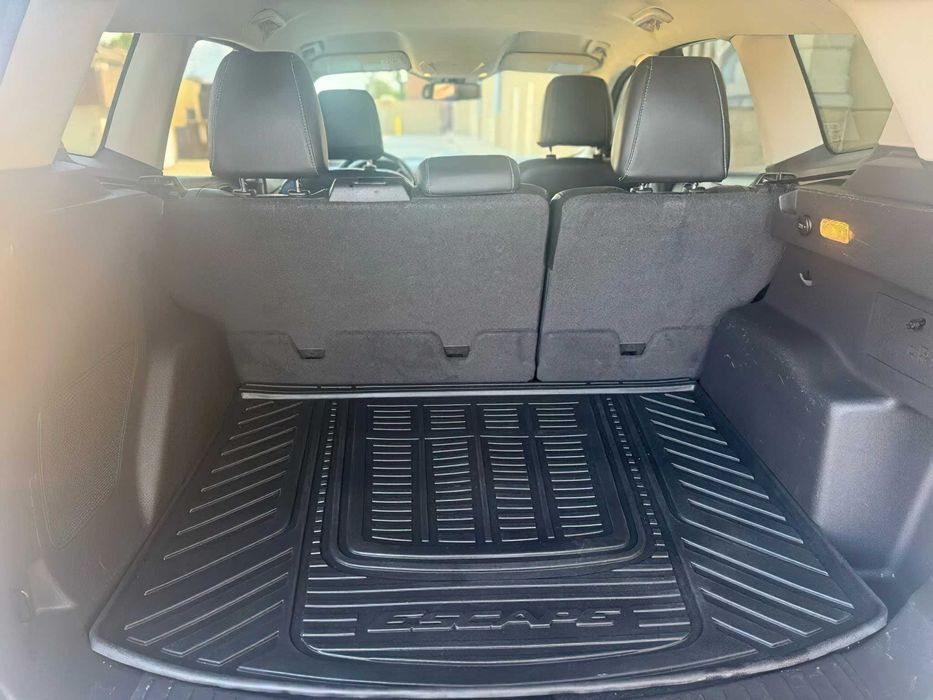 Ford Escape SE      2017