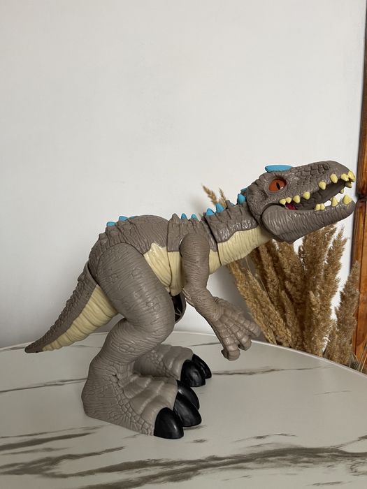 Динозавр індомінус рекс Світ Юрського періоду rex