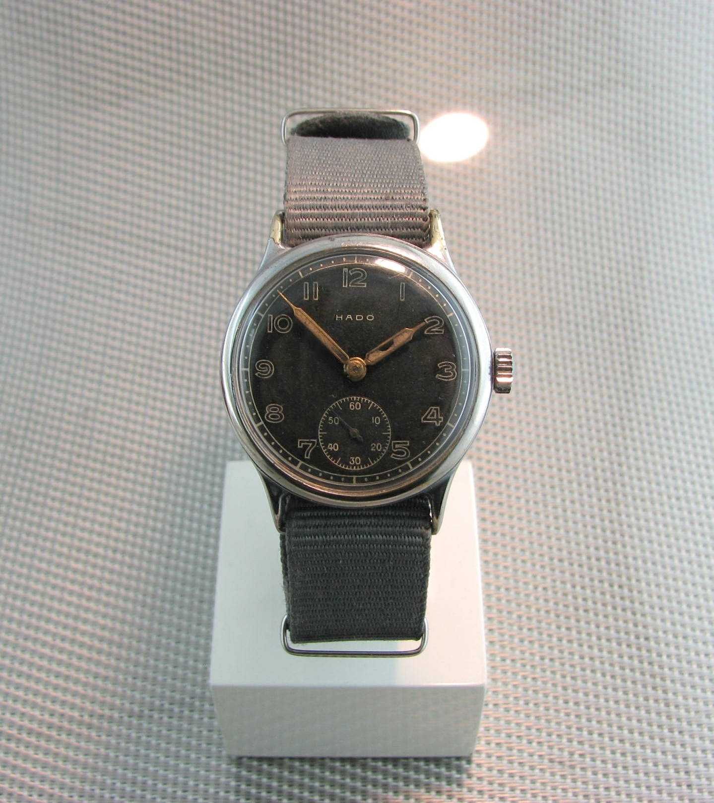 Wojskowy WW2 zegarek HADO  AS, 15 Jewels, Incabloc. Swiss.