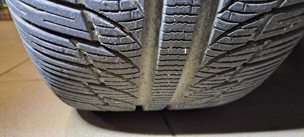 Opony zimowe 4x caloroczne 2x 215/55r17 215/50r17 215/55/17