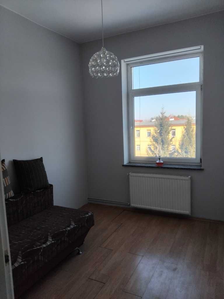 3 pokoje Piława Górna, Piastowska 54/10, 1200 zł/62m + opłaty