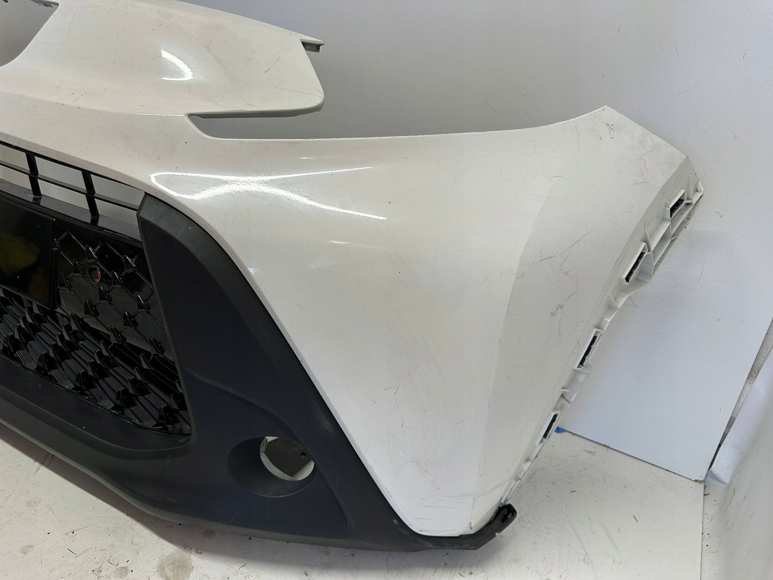 Zderzak przód Przedni Toyota Aygo x