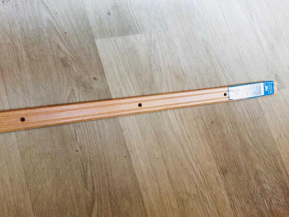 Новый алюминиевый профиль светлый дуб 170 на 25 на 10 см 150 гр