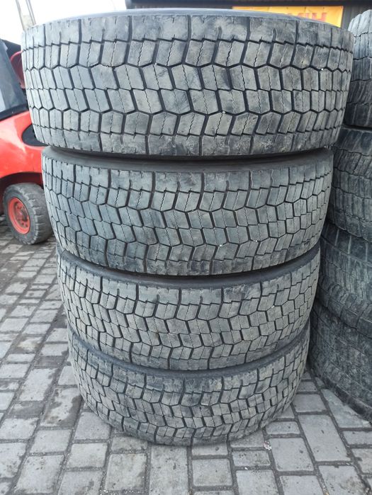 Шини на ведучу вісь