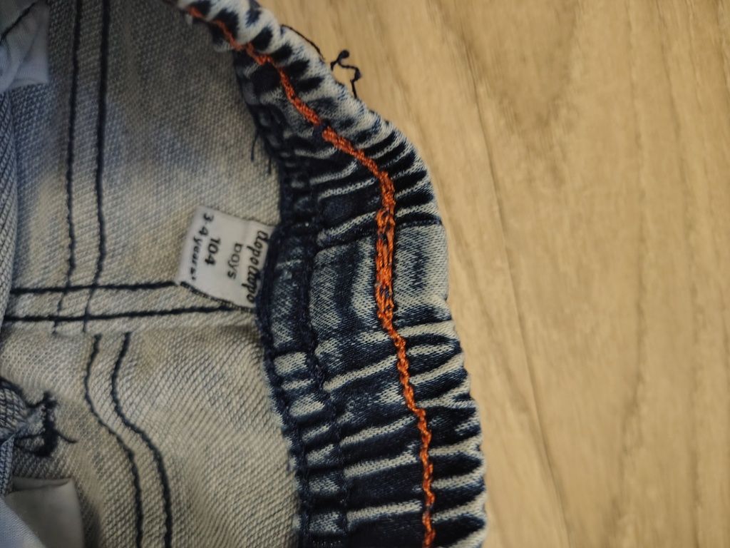 Spodenki 104 elastyczne jeansowe dla chłopca