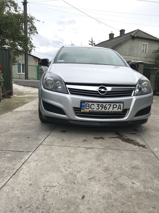 Opel Astra H 2011