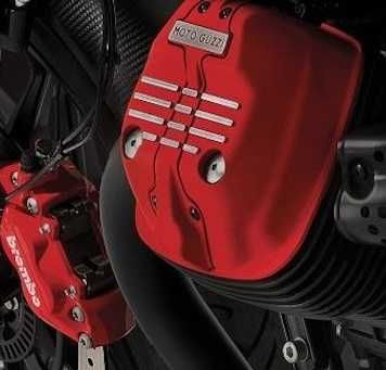 Dekle Pokrywy Zaworowe "RED" Limitowane Moto Guzzi V7 OEM.