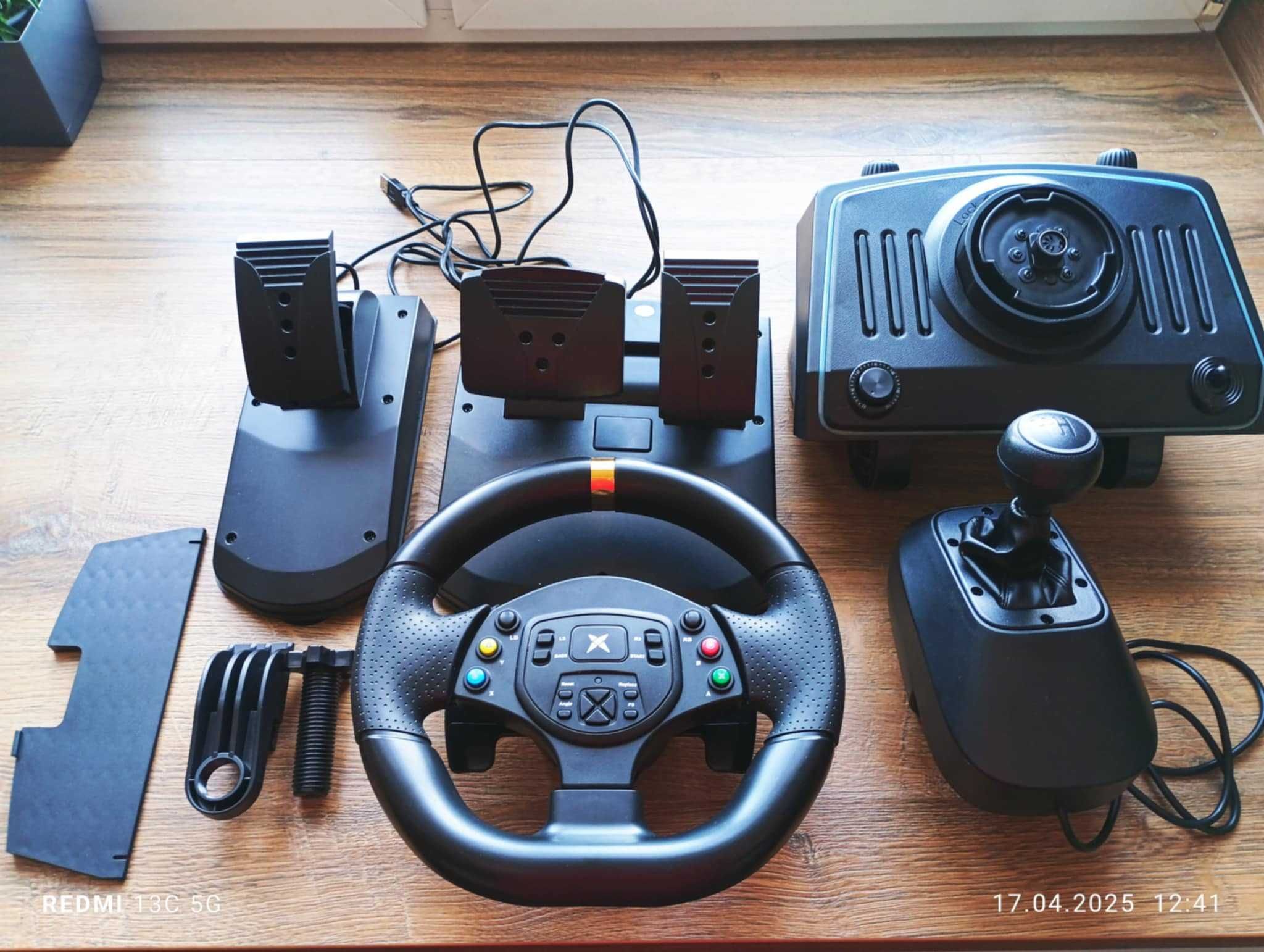 Kierownica DOYO G30 z pedałami i dźwignią zmiany biegów PC Xbox PS5