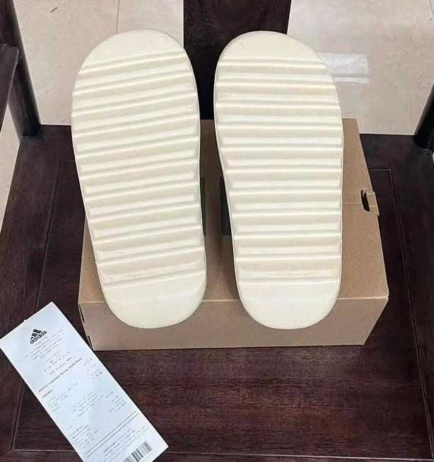 Niefałszywy*NoweAdidasYeezySlideBiały 37